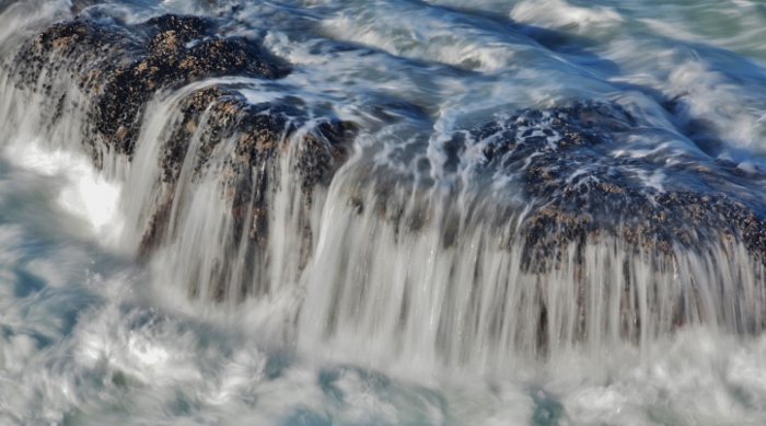 wave action at Depoe Bay